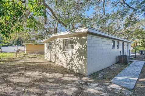 634 Newton Avenue S St Petersburg FL 33701