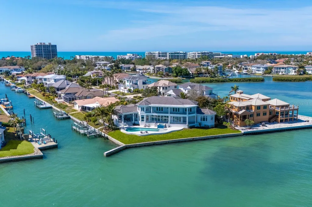 600 Putter Lane Longboat Key FL 34228