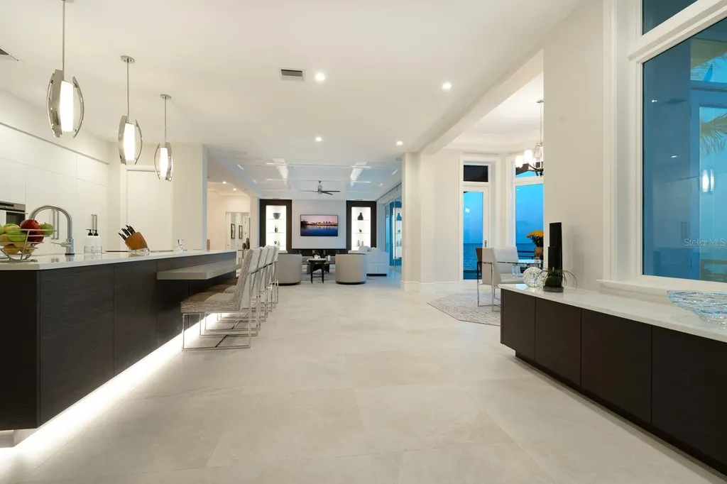 600 Putter Lane Longboat Key FL 34228