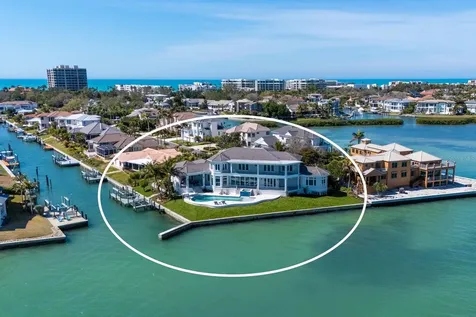 600 Putter Lane Longboat Key FL 34228