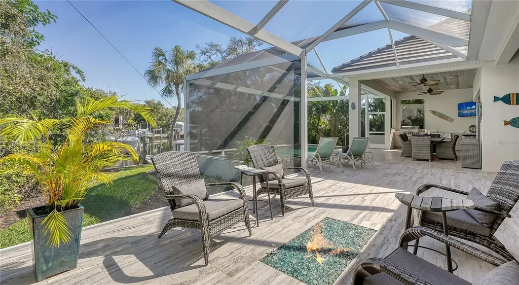 601 Lotus Lane Sarasota FL 34242