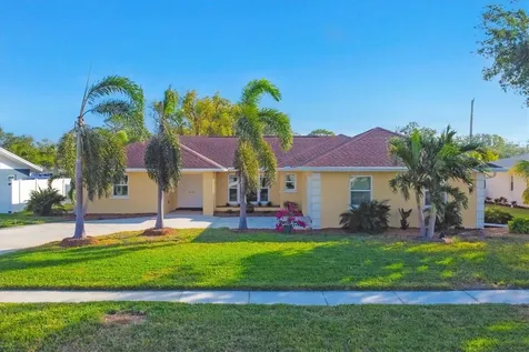 6953 Antigua Place Sarasota FL 34231