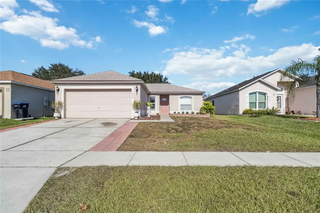 16967 Cornerwood Drive Orlando FL 32820