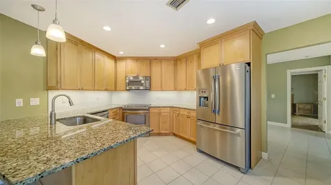 5657 Creekwood Circle Sarasota FL 34233