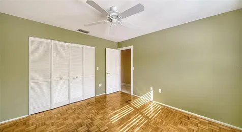 5657 Creekwood Circle Sarasota FL 34233