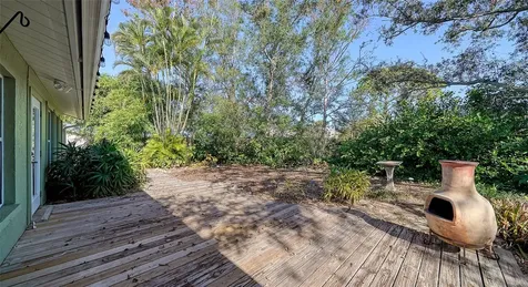 5657 Creekwood Circle Sarasota FL 34233