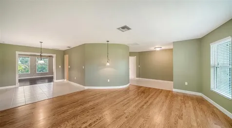 5657 Creekwood Circle Sarasota FL 34233
