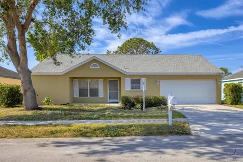 3229 6th Avenue W Palmetto FL 34221