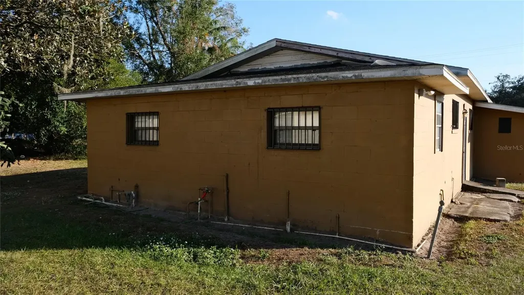 34 4th Street SW Fort Meade FL 33841