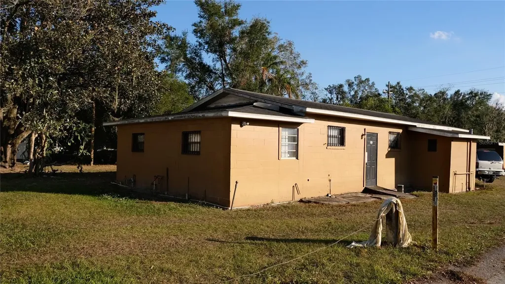 34 4th Street SW Fort Meade FL 33841