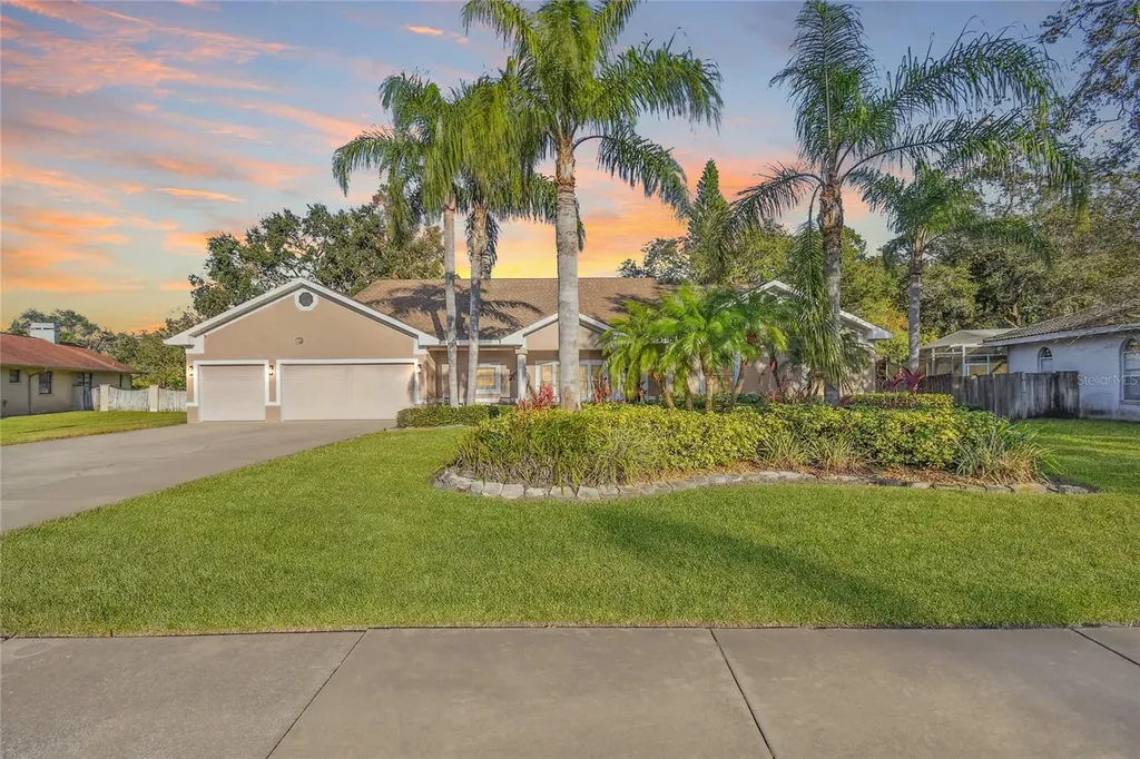 1061 Weathersfield Drive Dunedin FL 34698