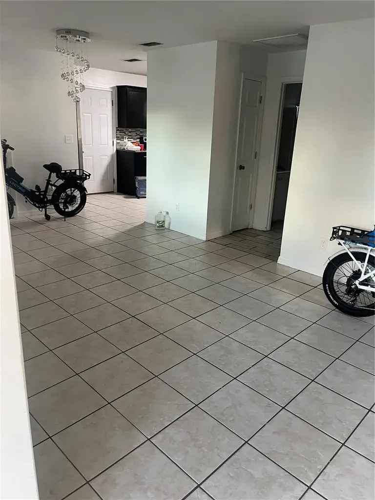4616 River Hills Drive Tampa FL 33617