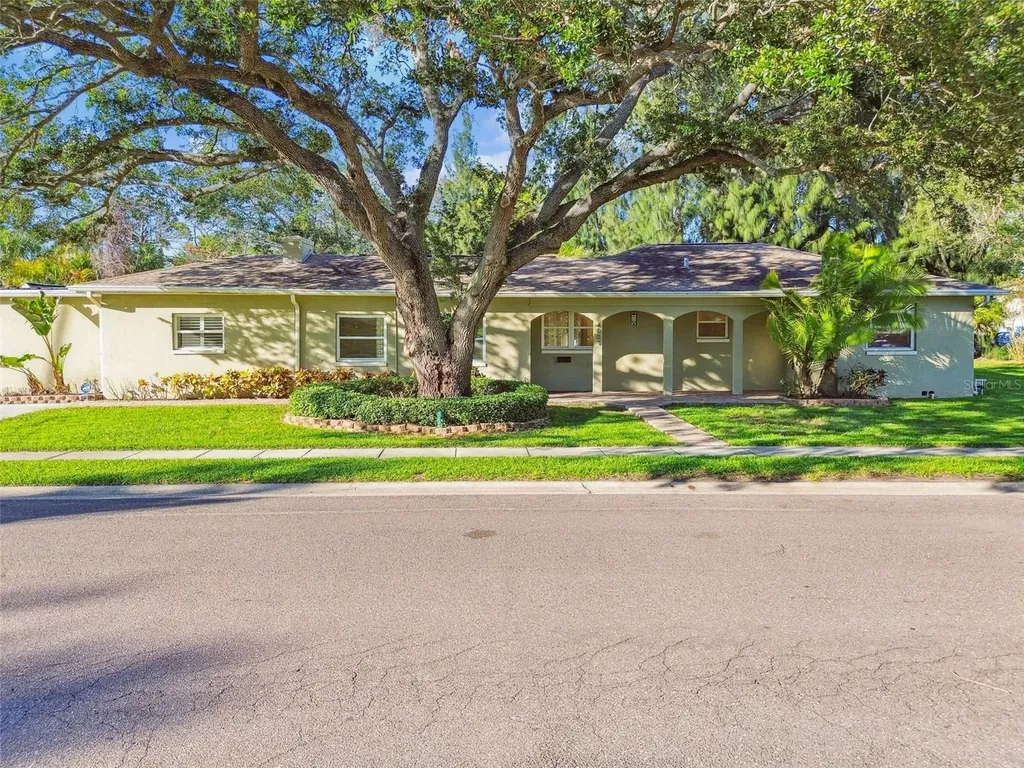 4001 Arkansas Avenue NE St Petersburg FL 33703