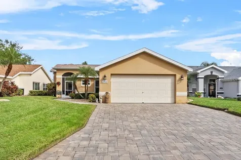 1040 Tequesta Trail Lake Wales FL 33898