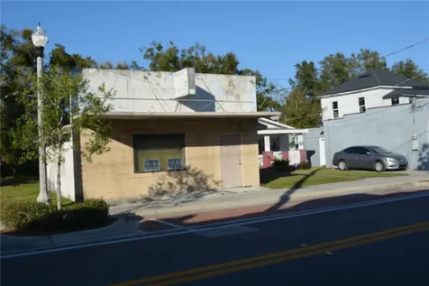 1006 S Historic Goldsboro Sanford FL 32771