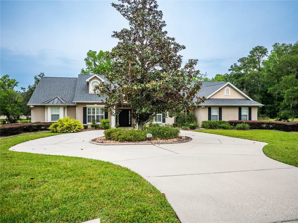1945 SW 40th Place Ocala FL 34471