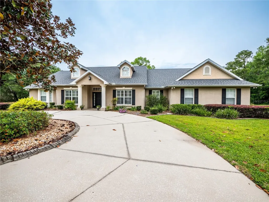 1945 SW 40th Place Ocala FL 34471