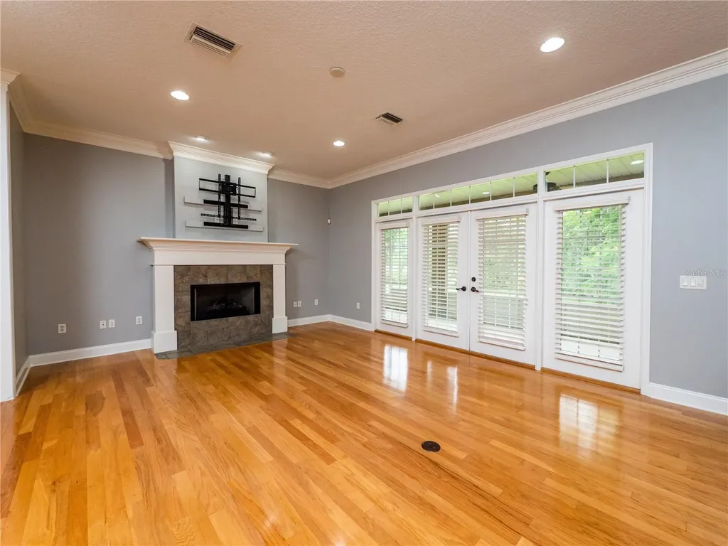 1945 SW 40th Place Ocala FL 34471