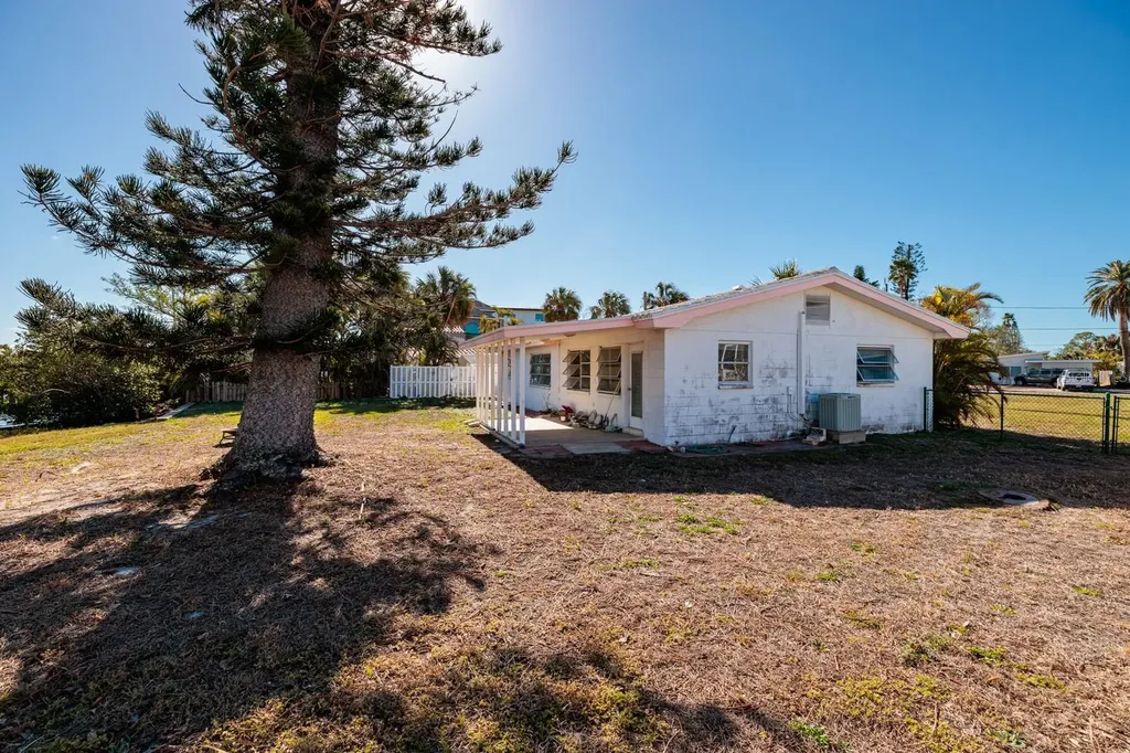 15815 Redington Drive Redington Beach FL 33708