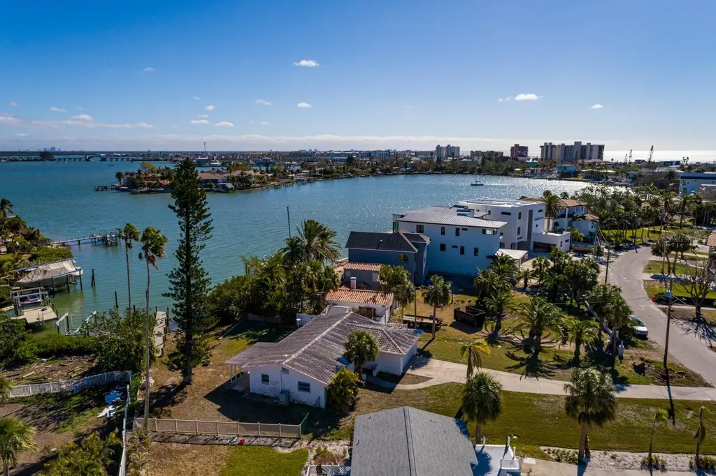 15815 Redington Drive Redington Beach FL 33708