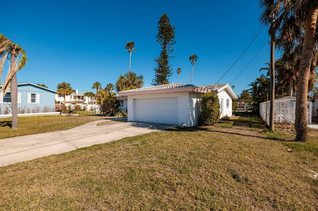 15815 Redington Drive Redington Beach FL 33708