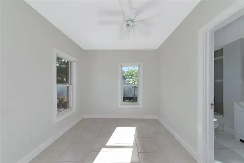 5121 22nd Street Court E Bradenton FL 34203