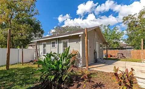 5121 22nd Street Court E Bradenton FL 34203