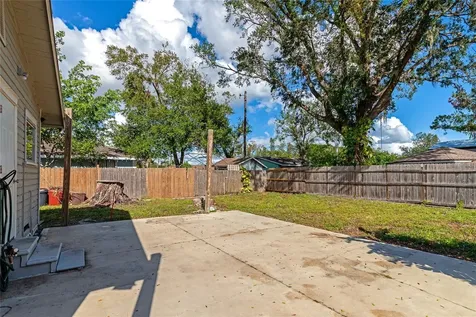 5121 22nd Street Court E Bradenton FL 34203