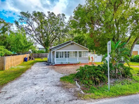 5121 22nd Street Court E Bradenton FL 34203