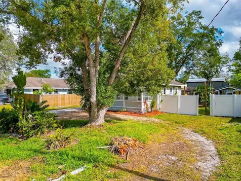 5121 22nd Street Court E Bradenton FL 34203