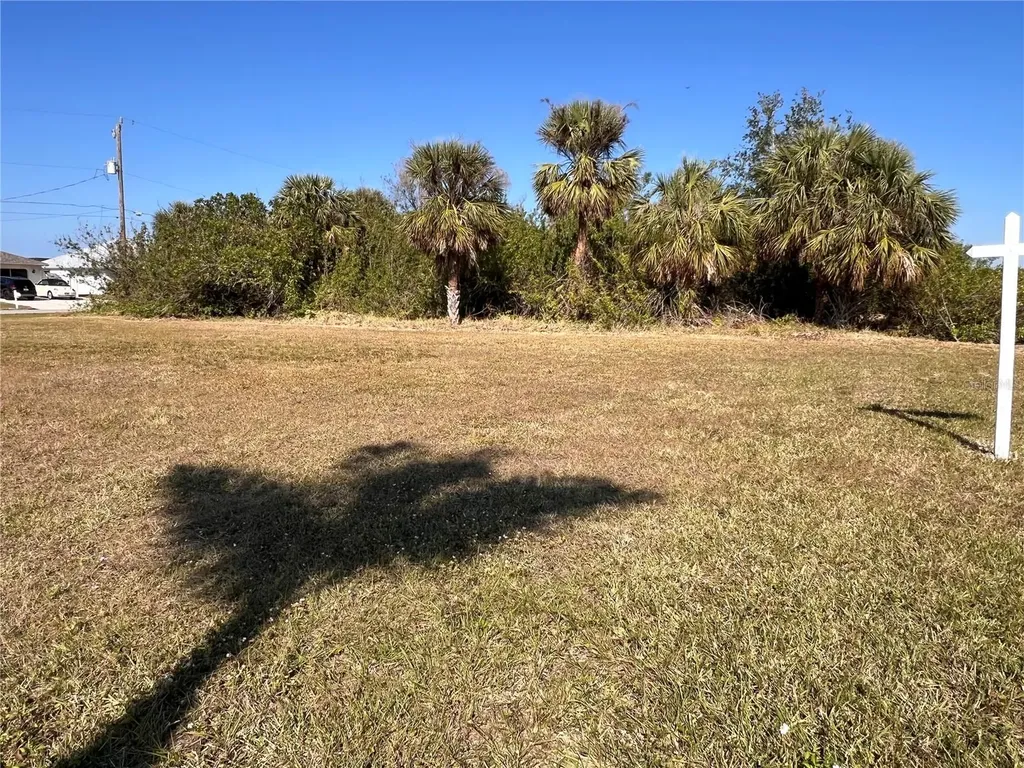 4466 Bayview Street Port Charlotte FL 33948
