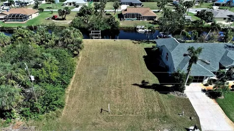 4466 Bayview Street Port Charlotte FL 33948