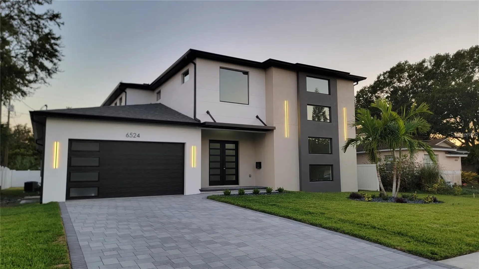 6524 6th Avenue N St Petersburg FL 33710