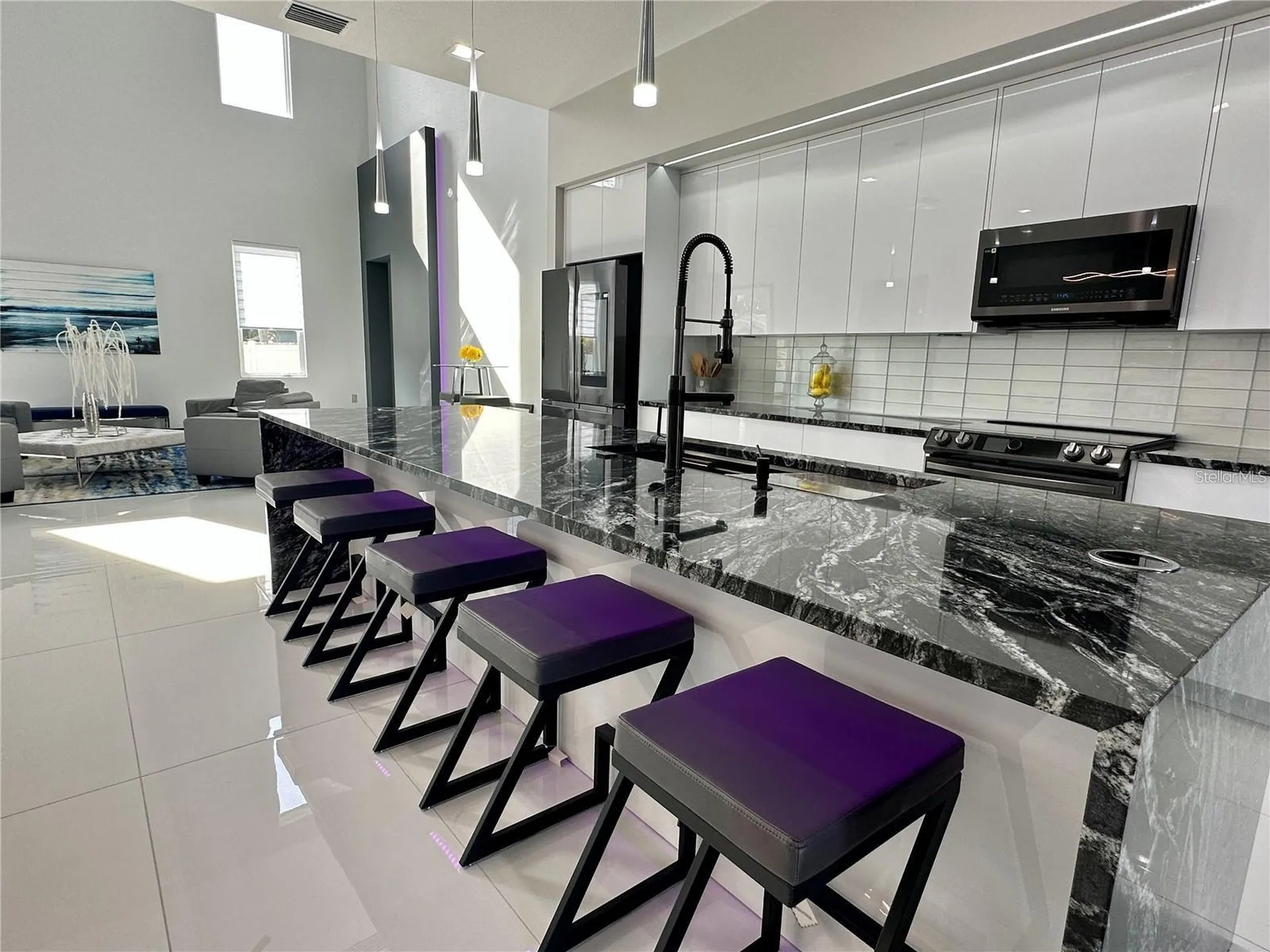 6524 6th Avenue N St Petersburg FL 33710