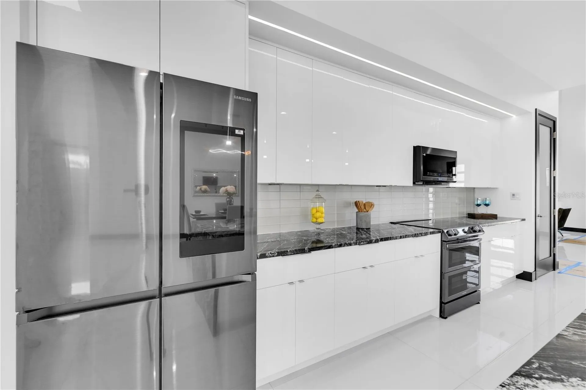 6524 6th Avenue N St Petersburg FL 33710