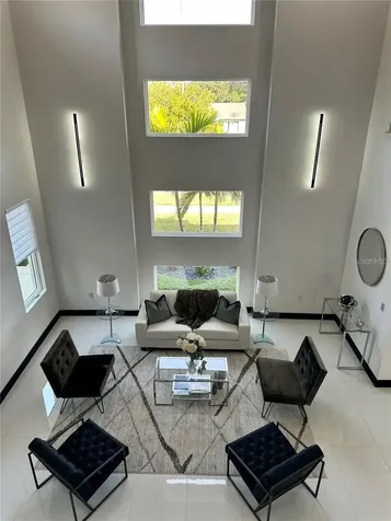 6524 6th Avenue N St Petersburg FL 33710
