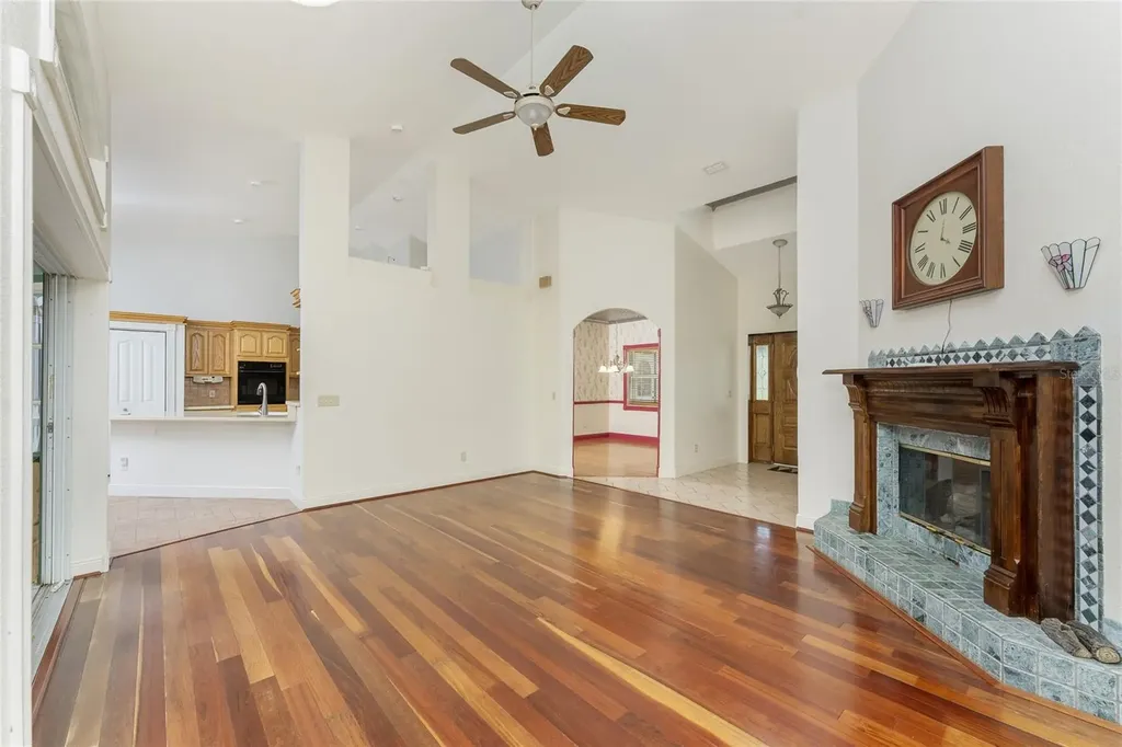 1828 Whispering Pines Circle Englewood FL 34223