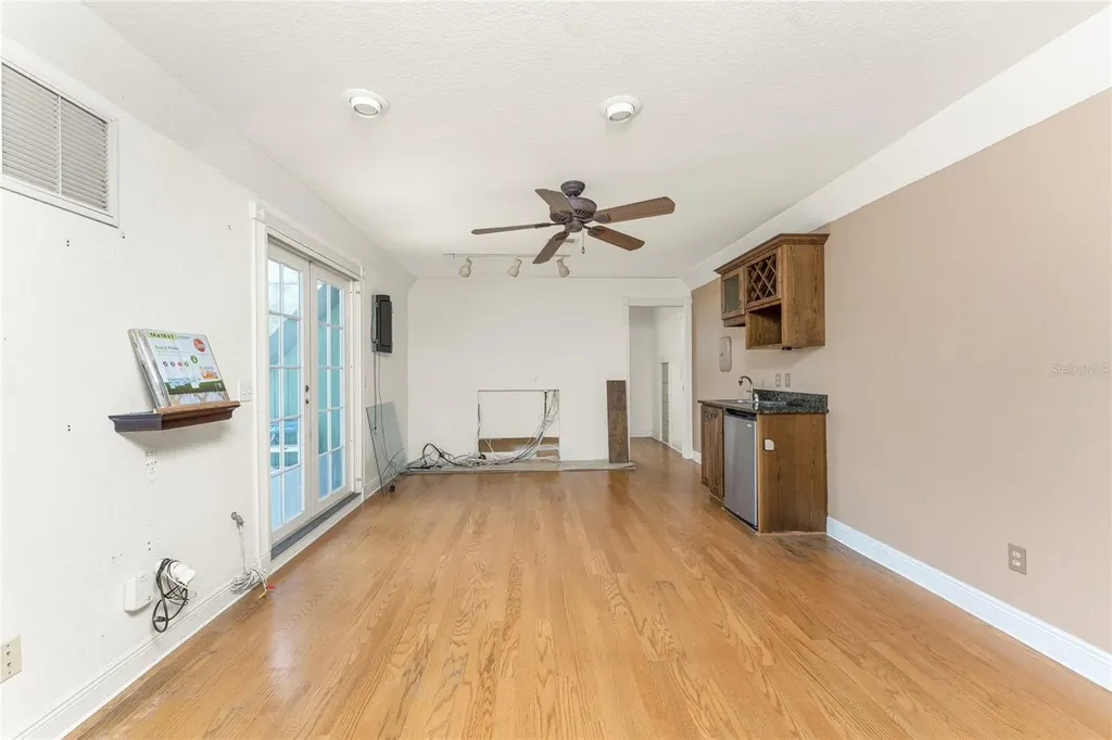 1828 Whispering Pines Circle Englewood FL 34223
