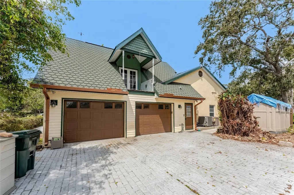 1828 Whispering Pines Circle Englewood FL 34223