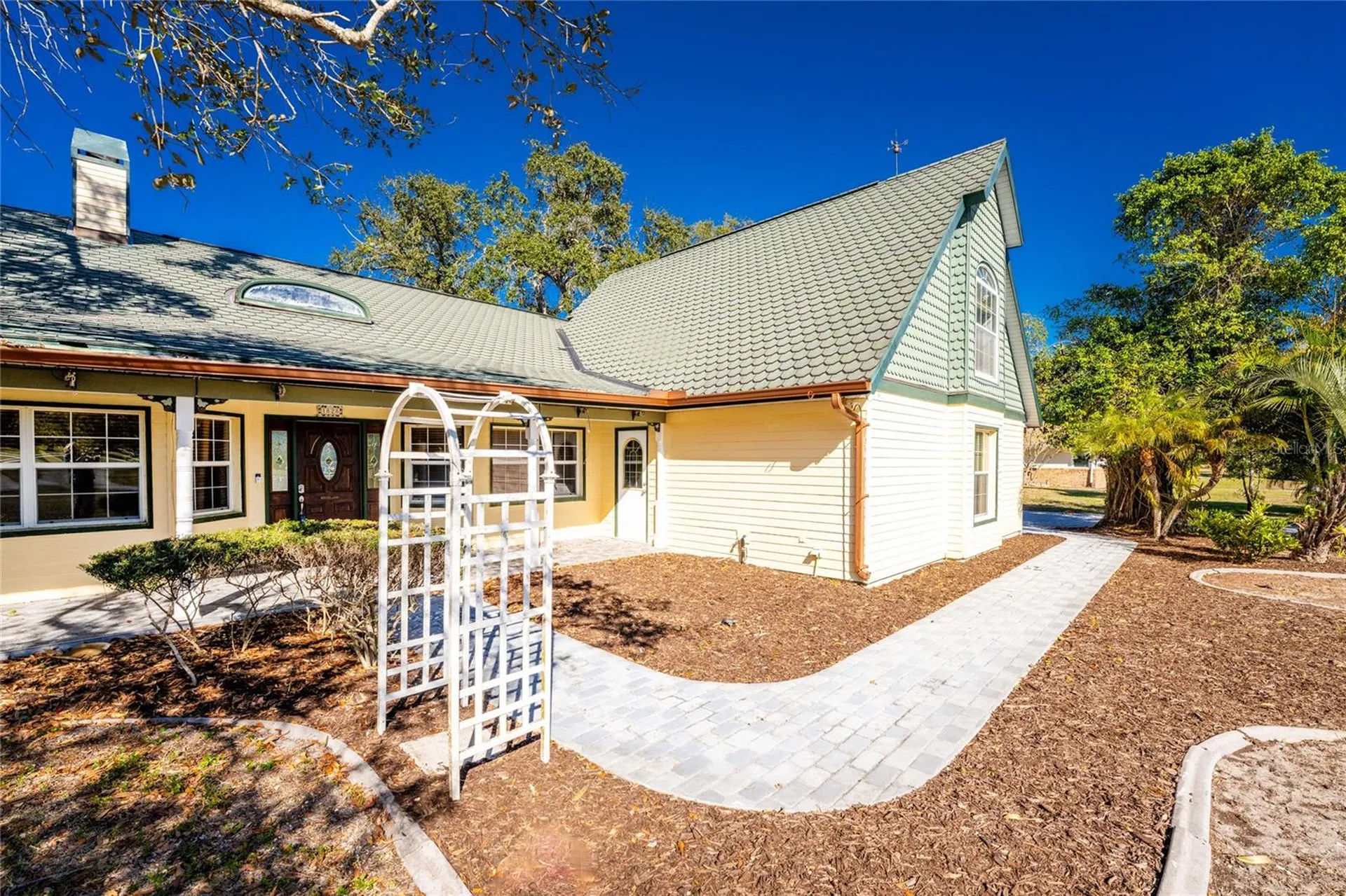 1828 Whispering Pines Circle Englewood FL 34223