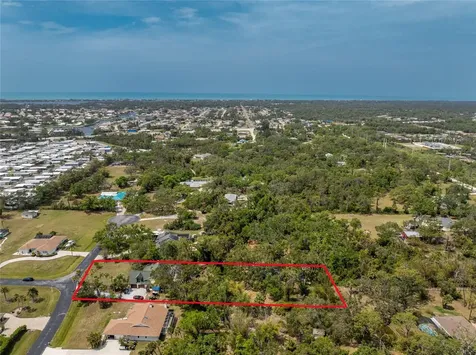 1828 Whispering Pines Circle Englewood FL 34223