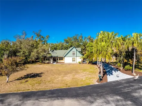 1828 Whispering Pines Circle Englewood FL 34223