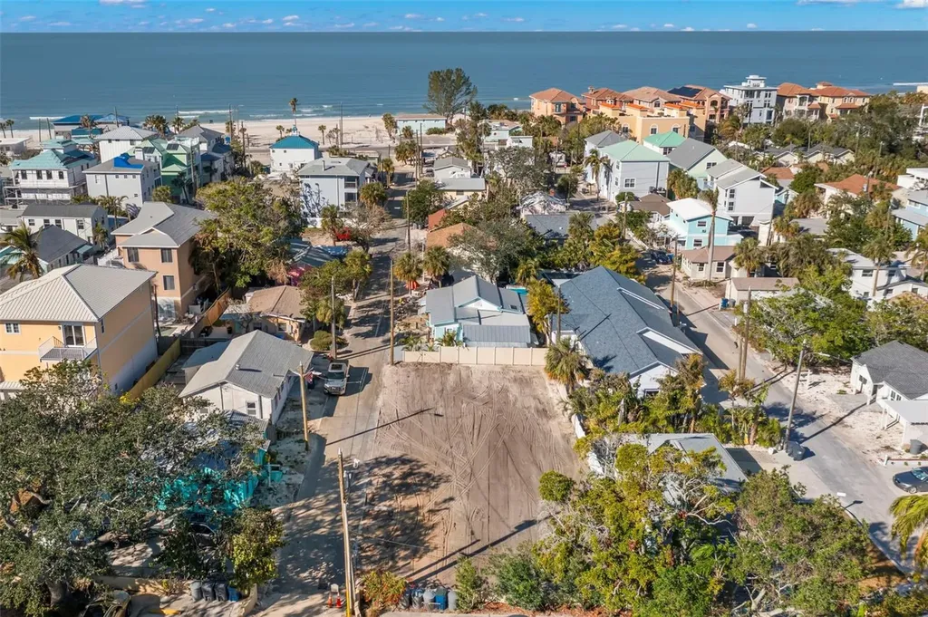 140 92nd Avenue Treasure Island FL 33706