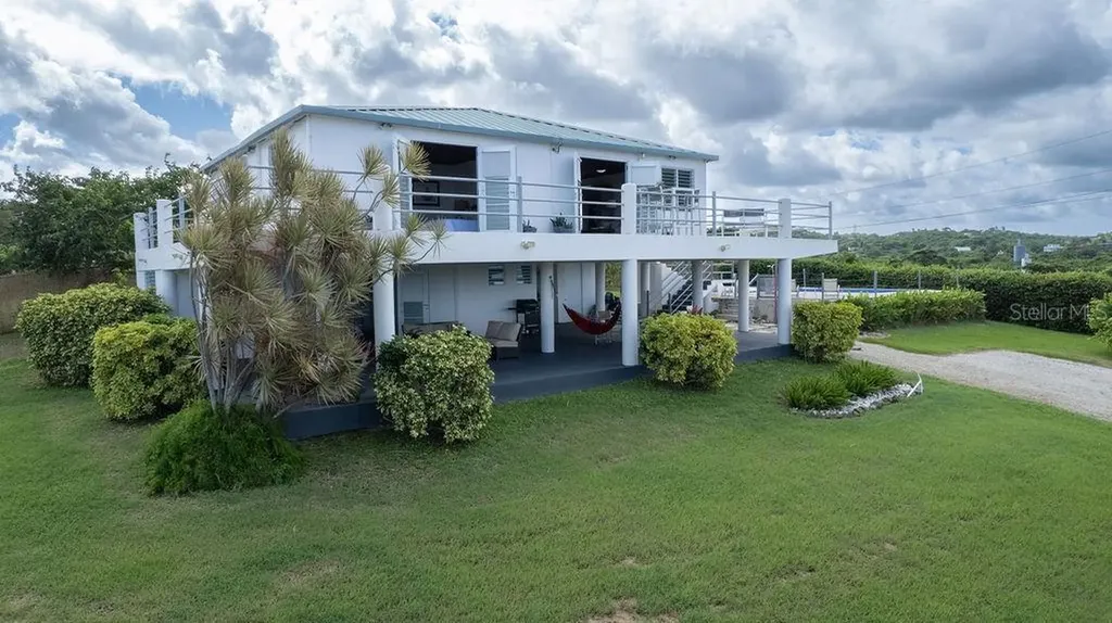 590-A Calle 16, Comm Villa Borinquen Vieques PR 00765
