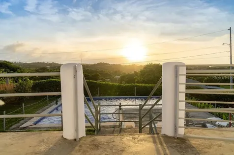 590-A Calle 16, Comm Villa Borinquen Vieques PR 00765