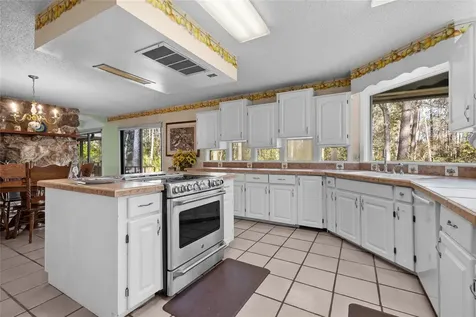 1921 SW Tomoka Terrace Lake City FL 32025