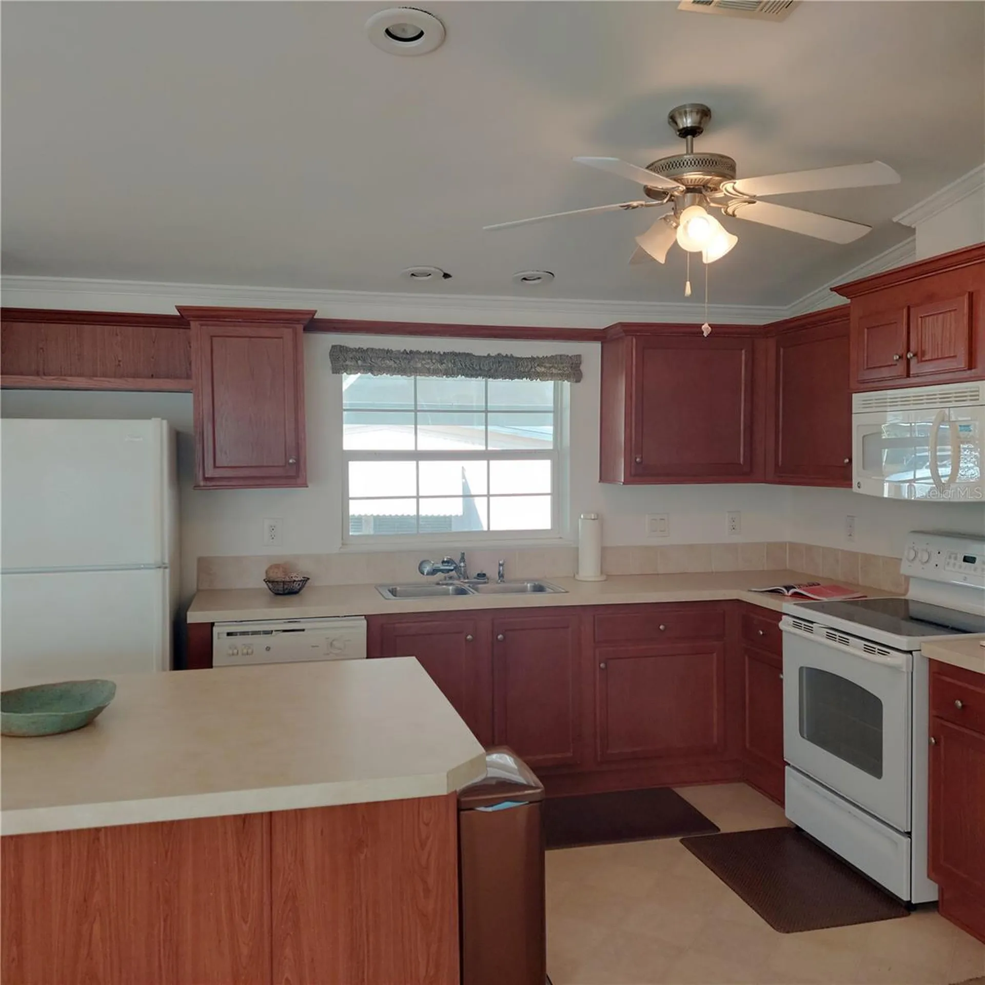 1760 Dorothy Boulevard Lutz FL 33558