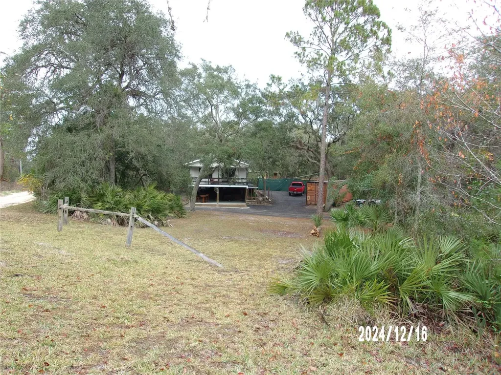 17935 SE 10th Place Silver Springs FL 34488
