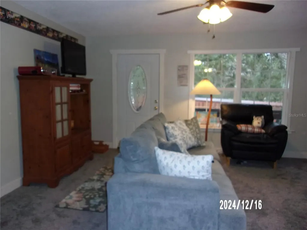 17935 SE 10th Place Silver Springs FL 34488