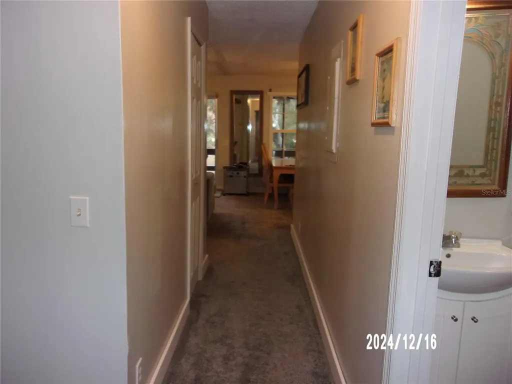 17935 SE 10th Place Silver Springs FL 34488